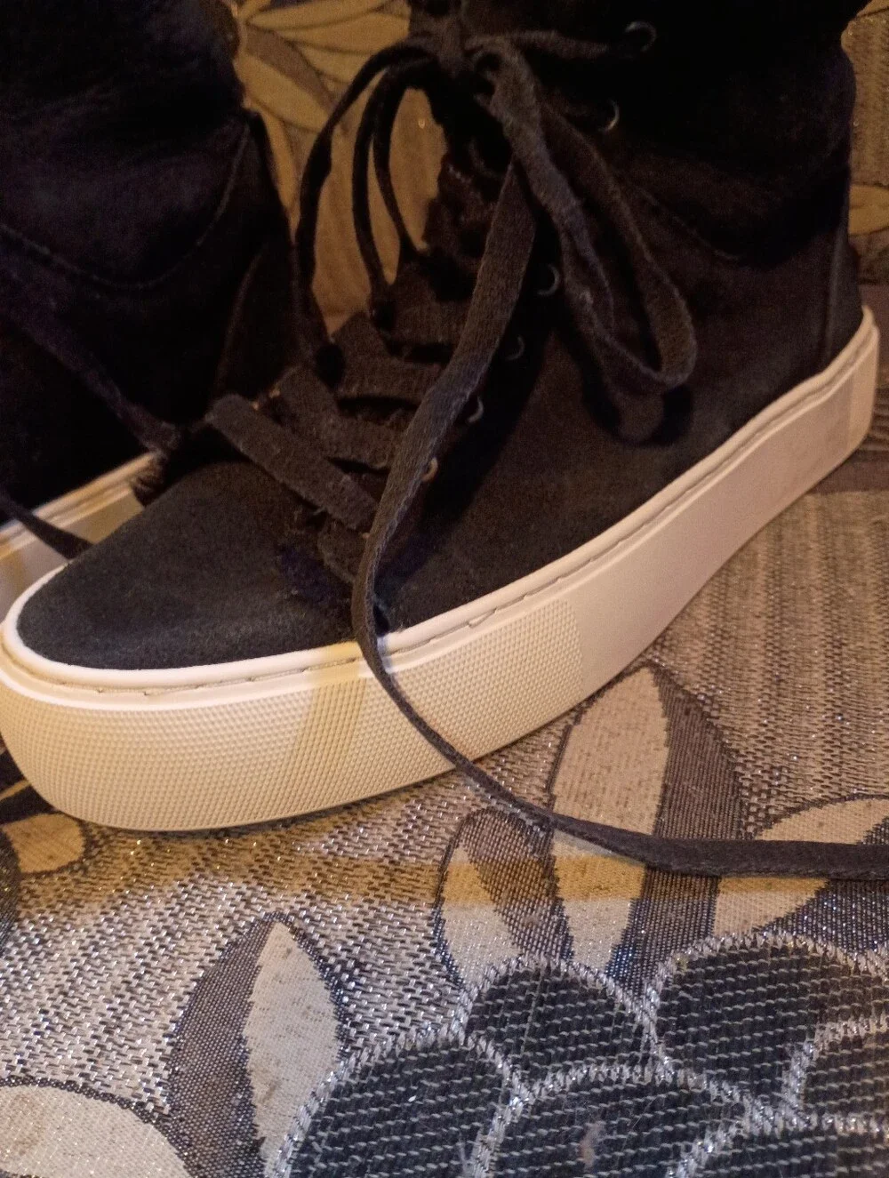 UGG good used